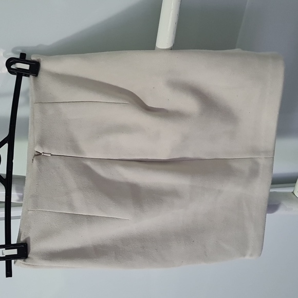 Sheike 8 soft suede skirt - Picture 3 of 5